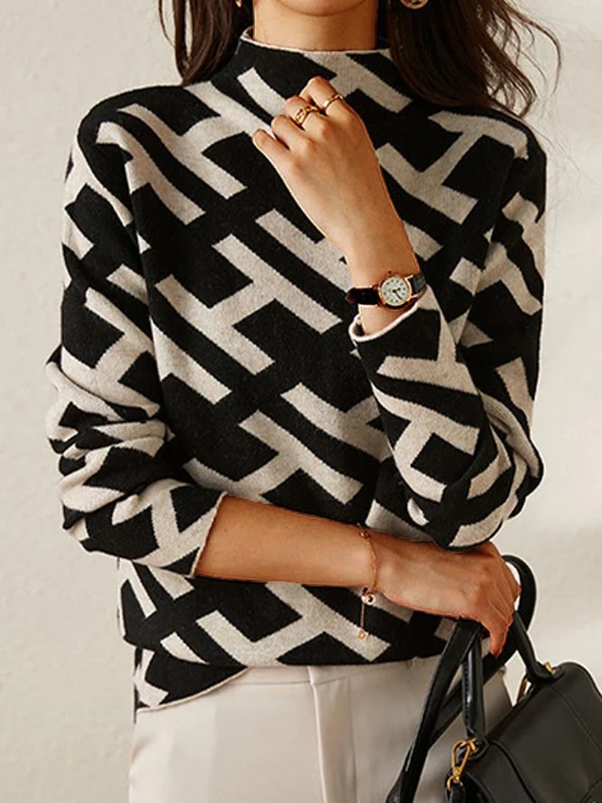 Pull élégant femme avec motifs tricotés