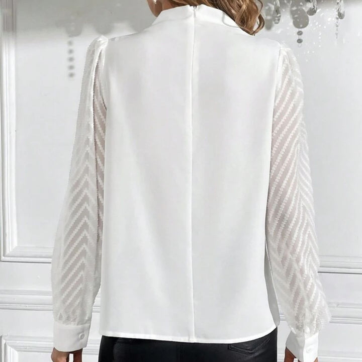 Blouse élégante et moderne pour femme
