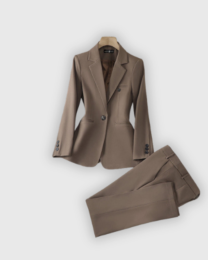 Ensemble deux pièces formel et élégant pour femme