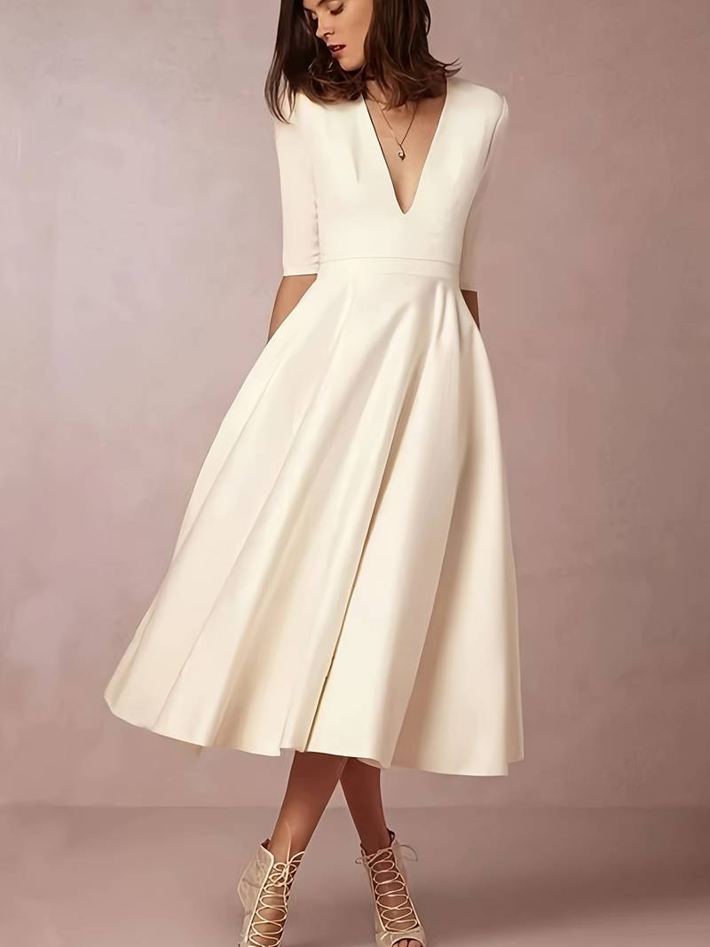 Robe classique élégante à col en V pour femme