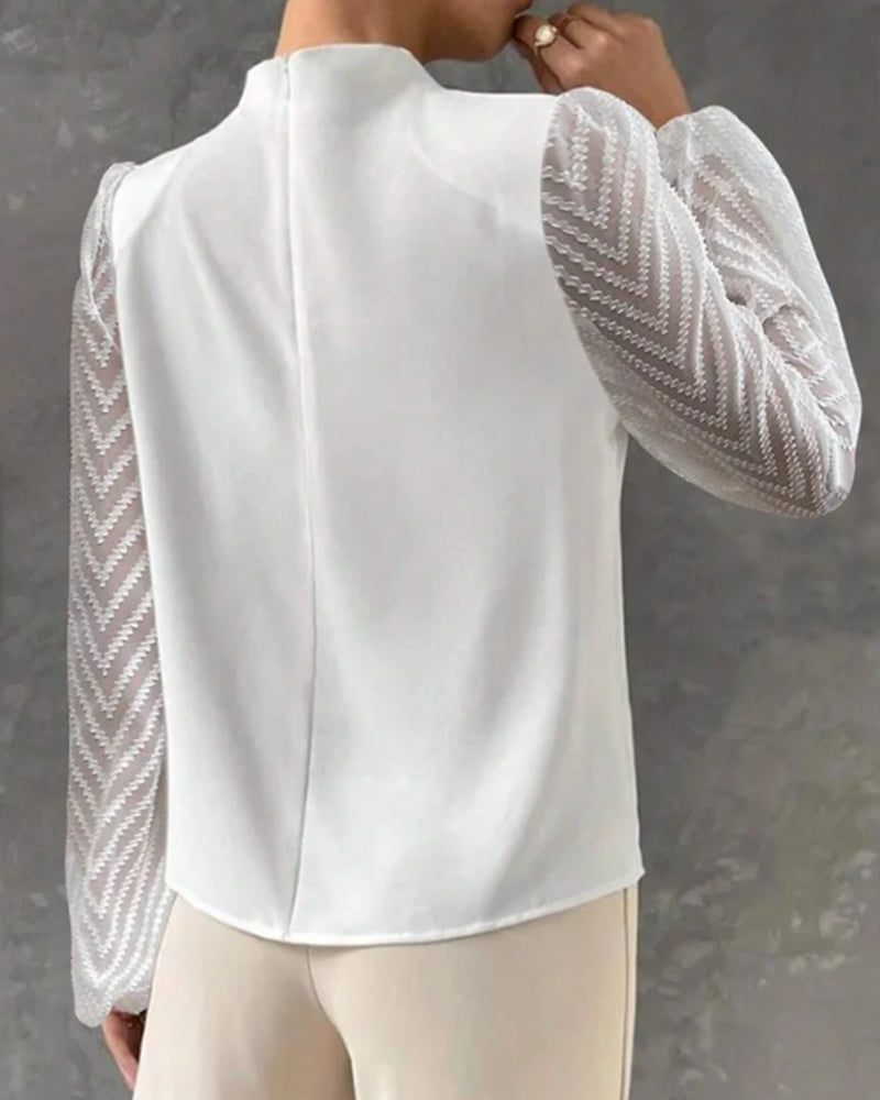 Blouse élégante et moderne pour femme