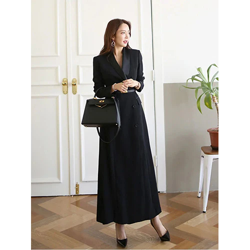 Robe blazer noire élégante pour femme