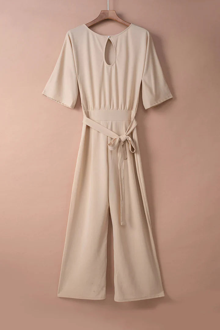 Combinaison élégante pour femme avec ceinture croisée