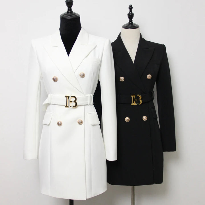 Robe blazer élégante femme avec boutons et ceinture