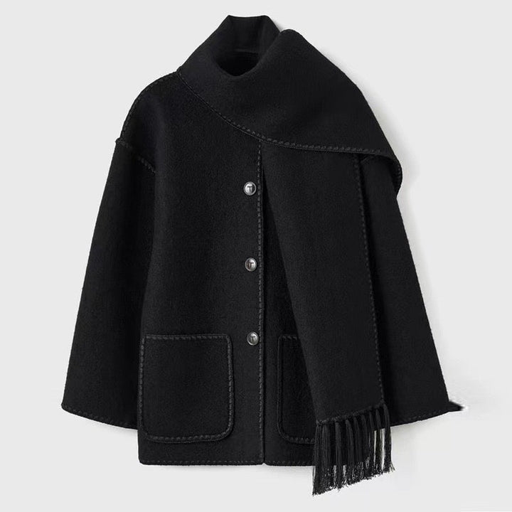 Manteau classique femme avec écharpe