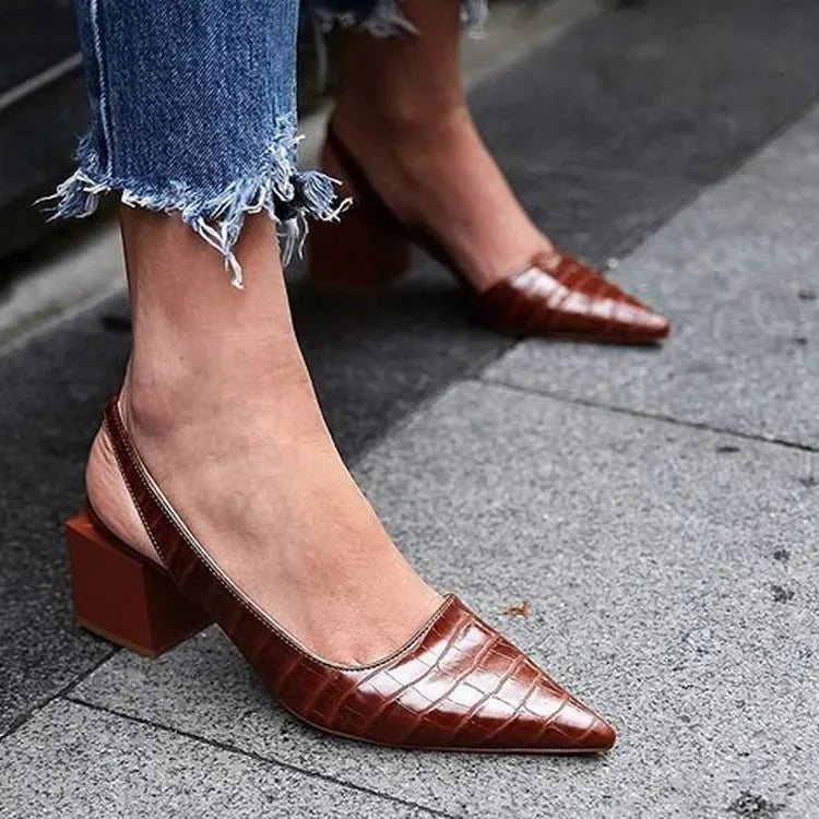 Escarpins slingbacks à talons larges motif croco pour femme