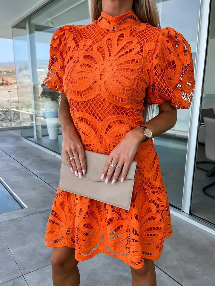 Robe midi élégante en dentelle pour femme
