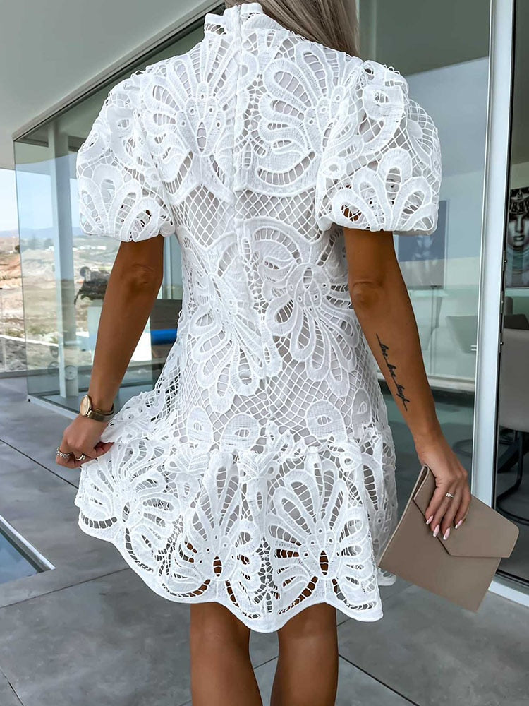 Robe midi élégante en dentelle pour femme