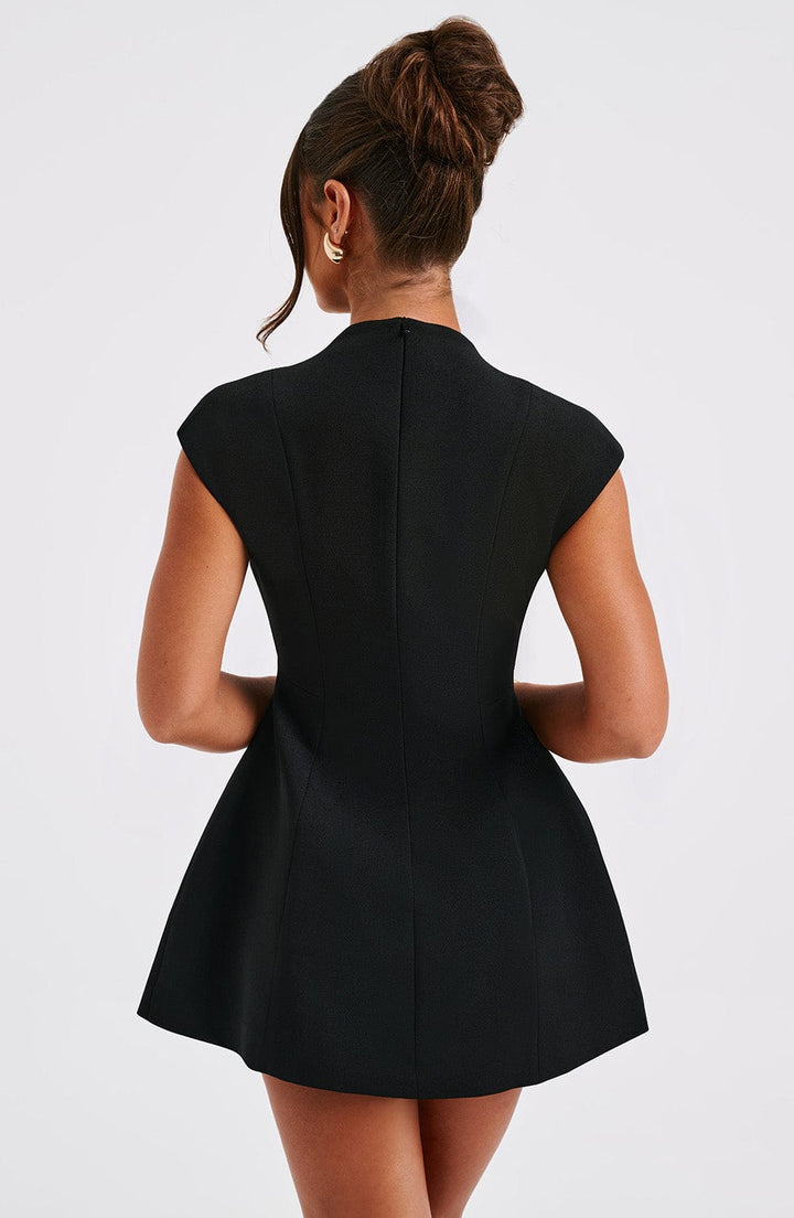 Robe courte à manches courtes femme